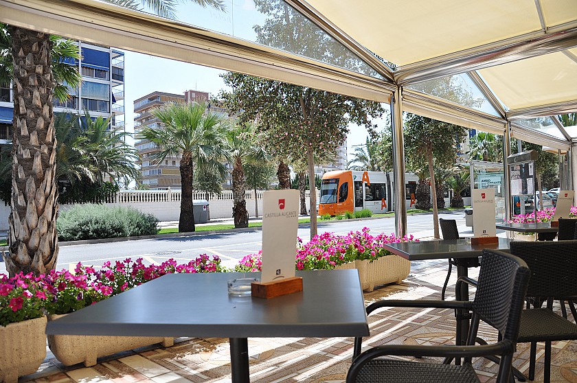 Cafetería - Hotel Castilla Alicante