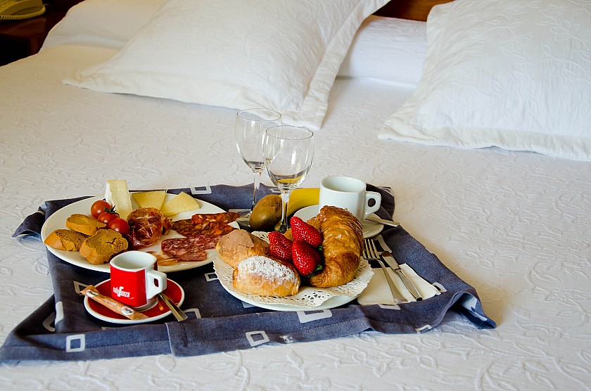 Servicio de habitaciones - Hotel Castilla Alicante