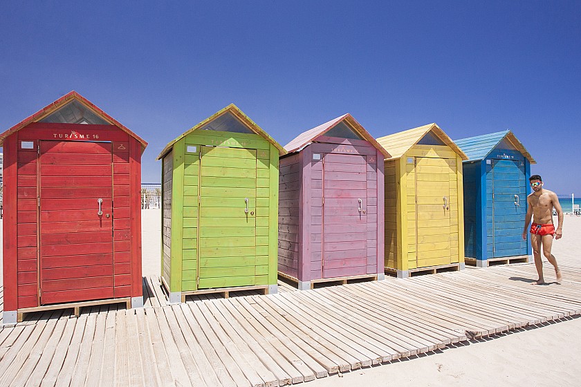 Enjoy the beach - Hotel Castilla Alicante