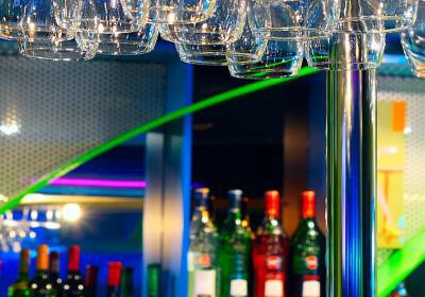 Pubs - Hotel Castilla Alicante